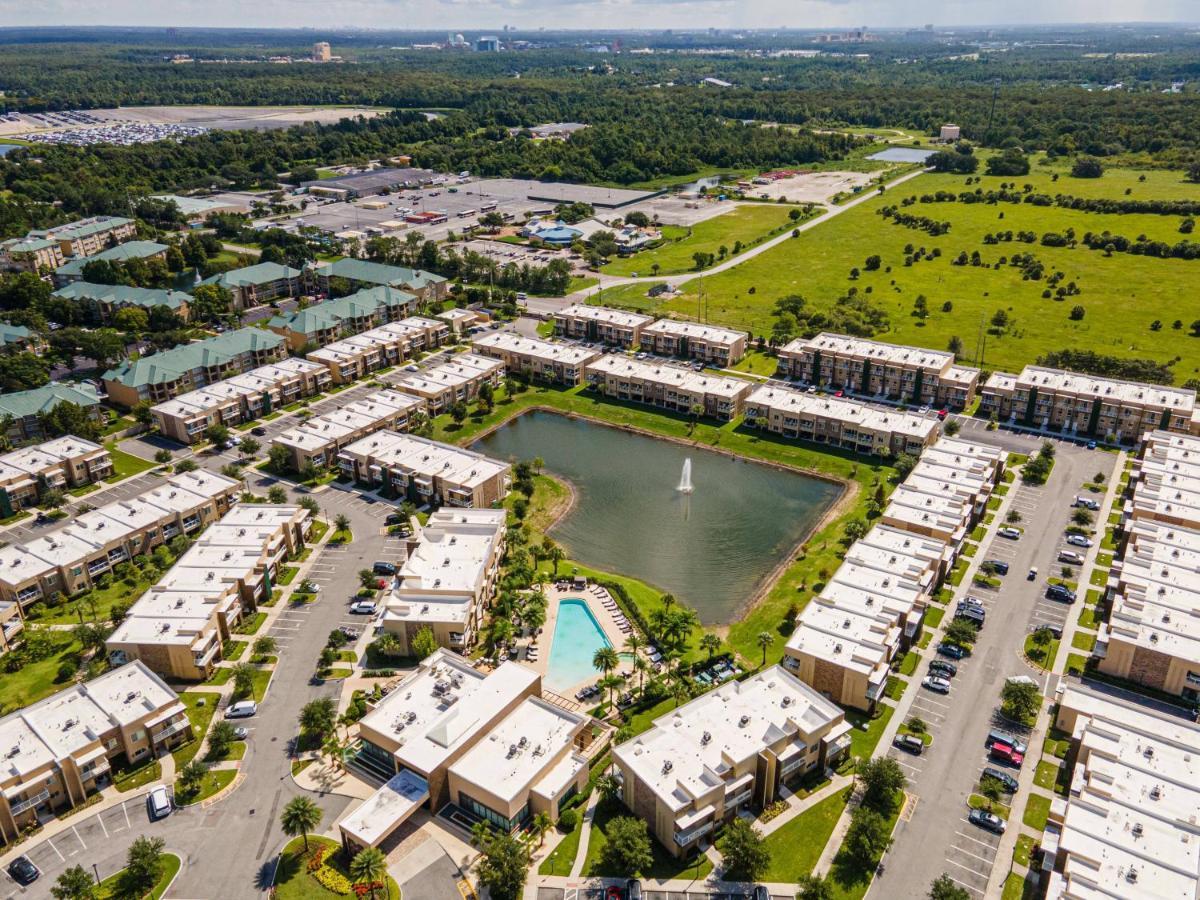 7639 Magic Village Luxury 3Suites Near 192 Disney オーランド エクステリア 写真