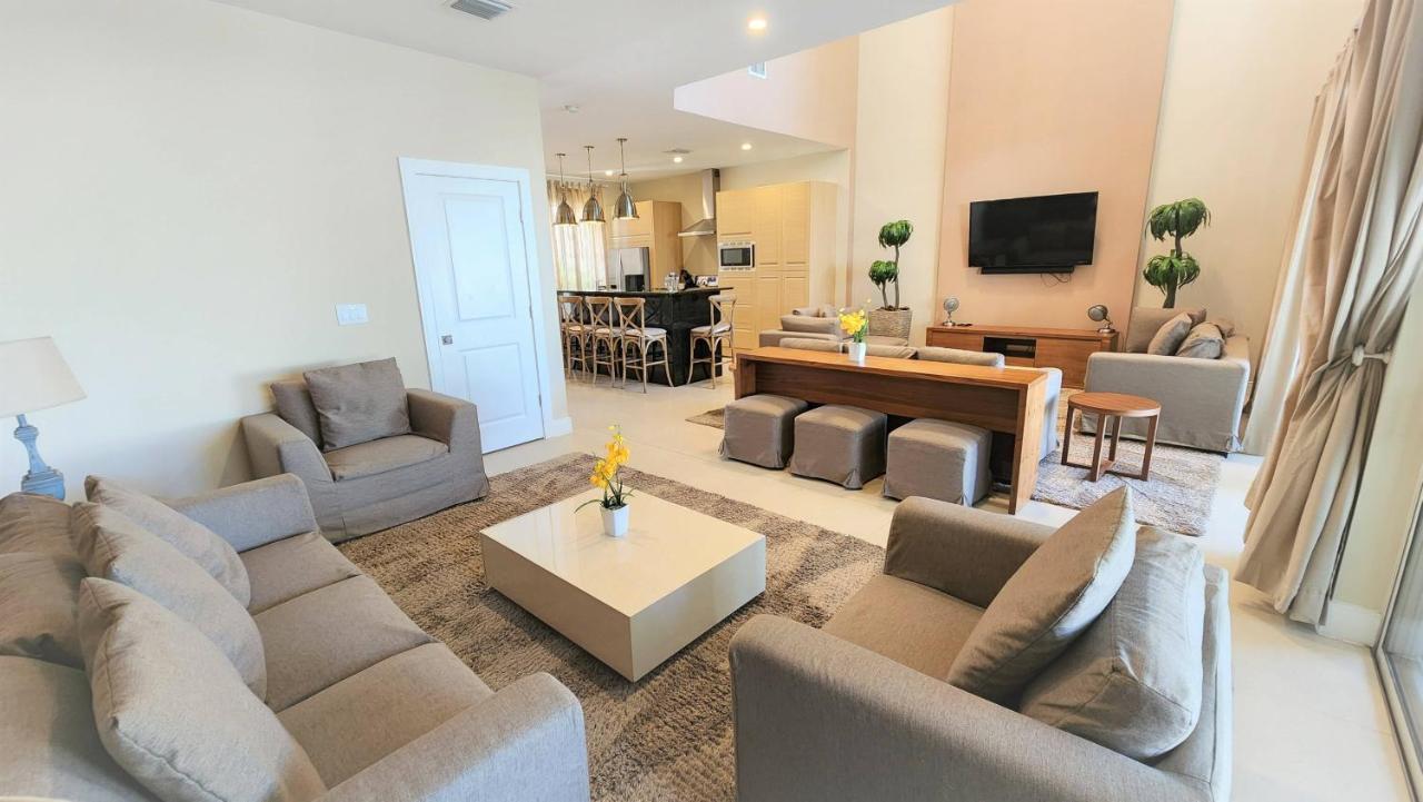 7639 Magic Village Luxury 3Suites Near 192 Disney オーランド エクステリア 写真