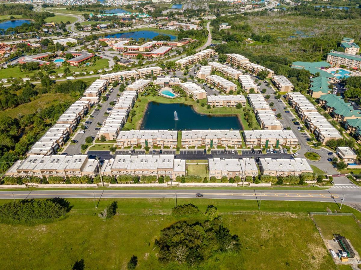 7639 Magic Village Luxury 3Suites Near 192 Disney オーランド エクステリア 写真